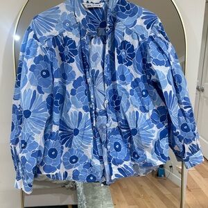 Zara Blue and White Floral Women's blouse